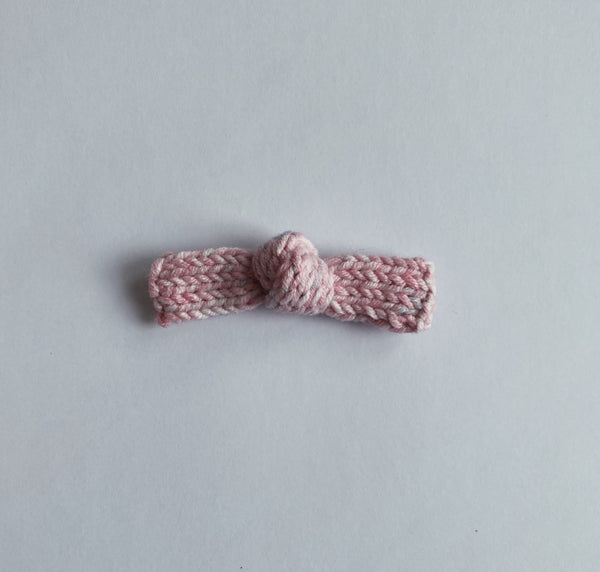 Puff Knot Hand Knitted Bow Clippy