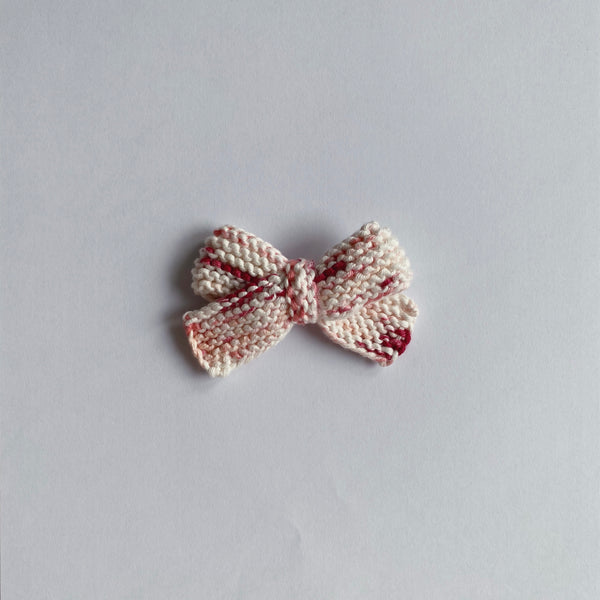 Ribbed Hand Knitted Bow Clippy