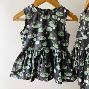 Twirly Peplum Top - frogs